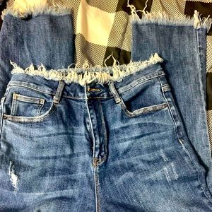 Risen high rise frayed bottom jeans 9/29